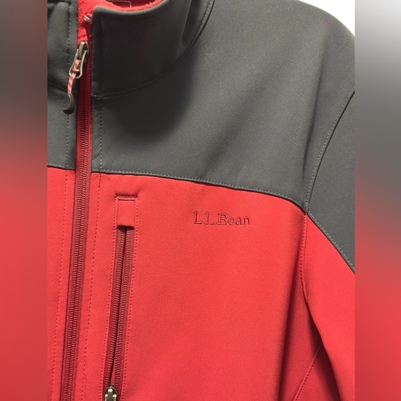 Men's Red and Gray L.L. Bean Jacket - Picture 4 of 16